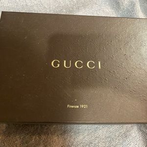 Gucci peep toe leopard